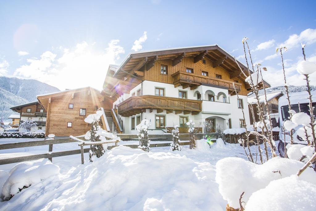 Ausserraingut Flachau Værelse billede